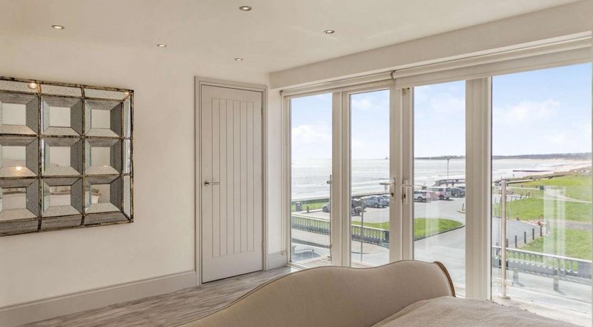 Photo of 4 Bed in Blyth