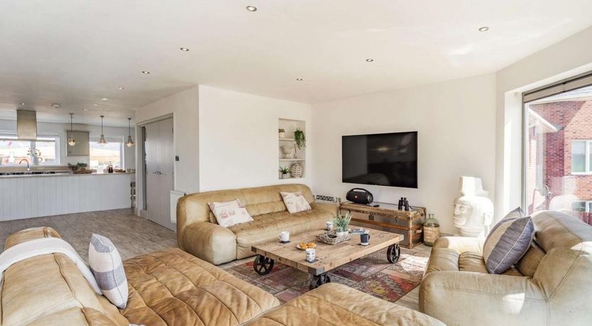 Photo of 4 Bed in Blyth