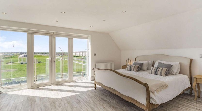 Photo of 4 Bed in Blyth