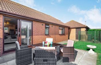 2 Bed in Mablethorpe Holiday Cottage