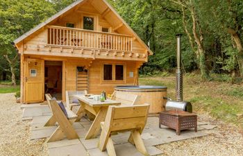 Log Cabin in North Cornwall Holiday Cottage