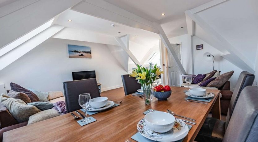 Photo of 2 Bed in Tenby