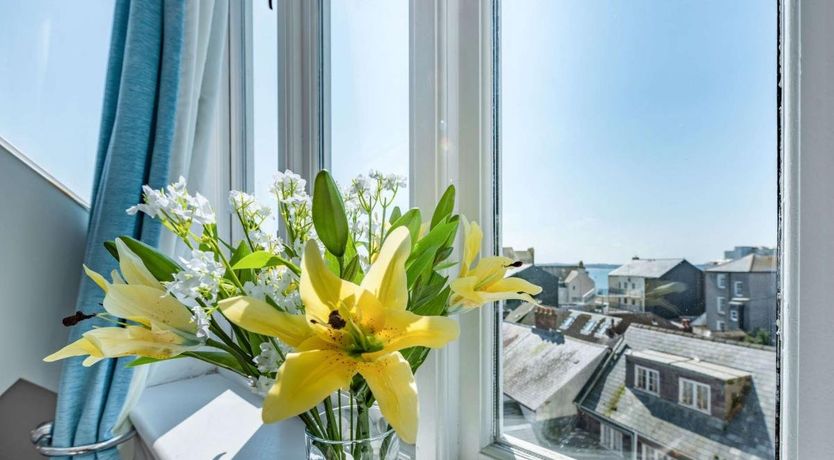 Photo of 2 Bed in Tenby