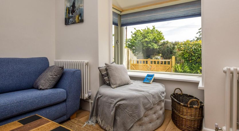 Photo of 2 Bed in Lymington