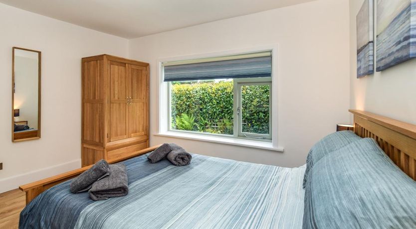 Photo of 2 Bed in Sway