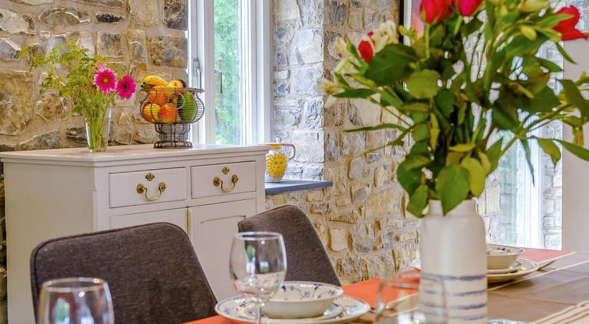 Photo of 2 Bed in Cowbridge