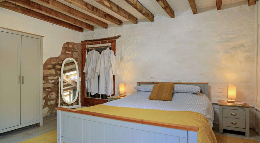 Photo of 1 Bed in Taunton