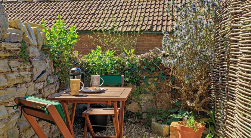 Photo of 1 Bed in Taunton