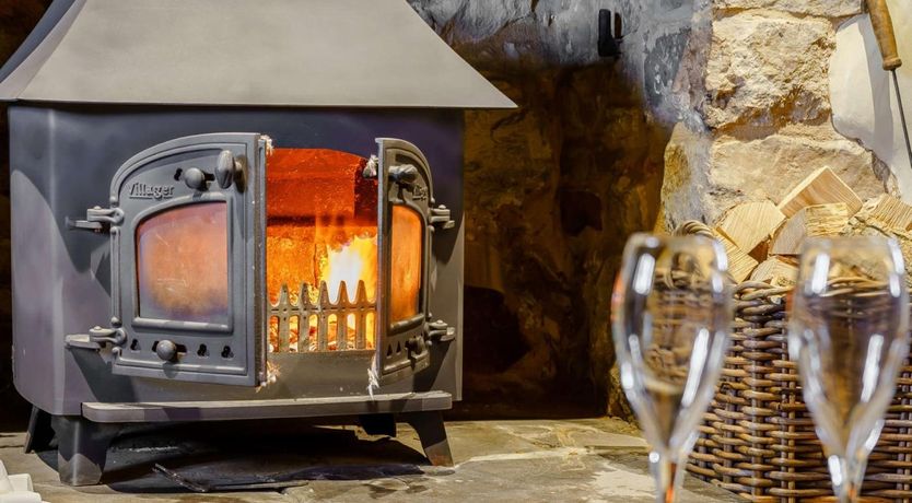 Photo of 4 Bed in Abergavenny