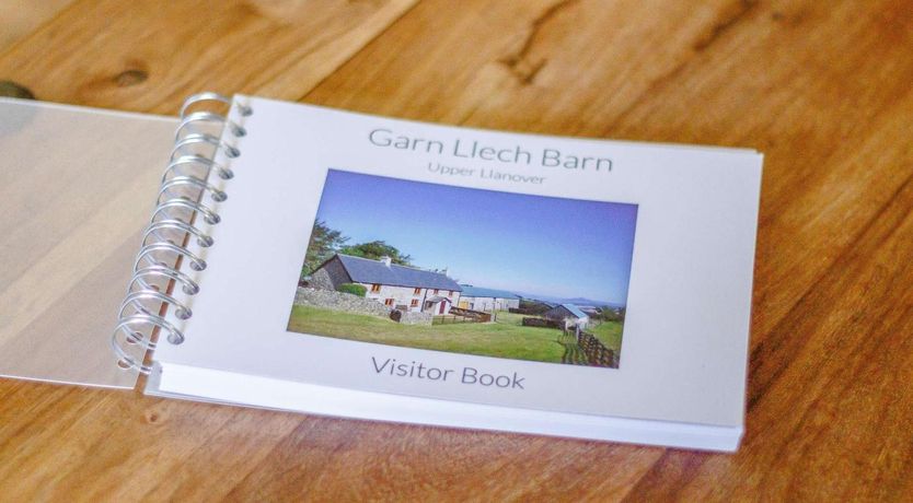 Photo of 4 Bed in Abergavenny