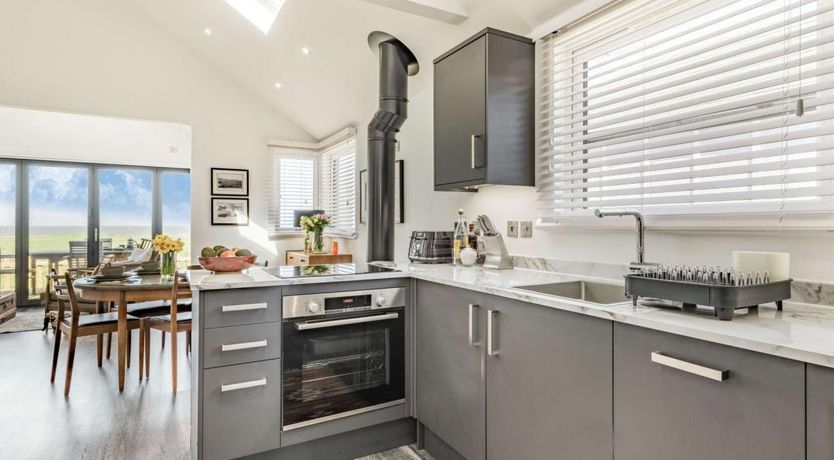 Photo of 2 Bed in Walcott