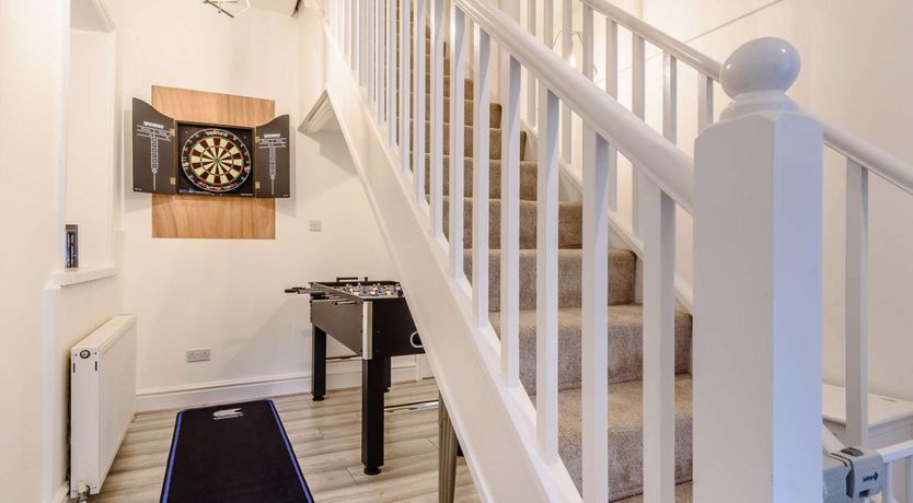 Photo of 4 Bed in Matlock