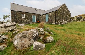 Ty Mellen Holiday Cottage