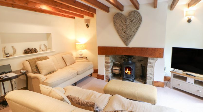 Photo of Hutchinson House