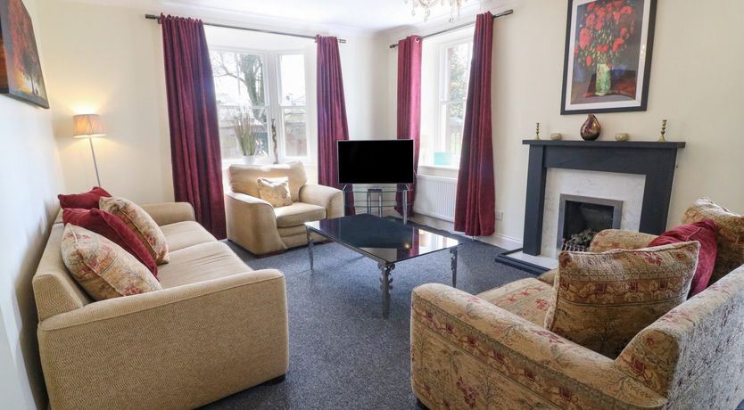 Photo of South Lodge