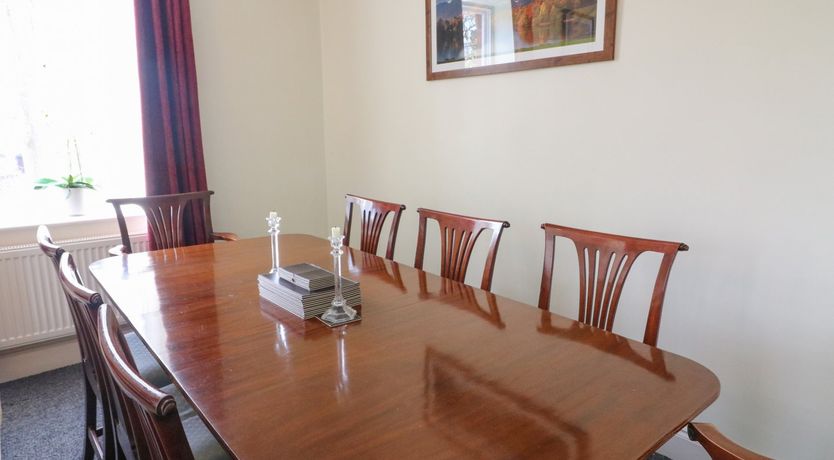 Photo of South Lodge