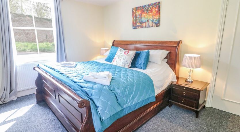 Photo of South Lodge