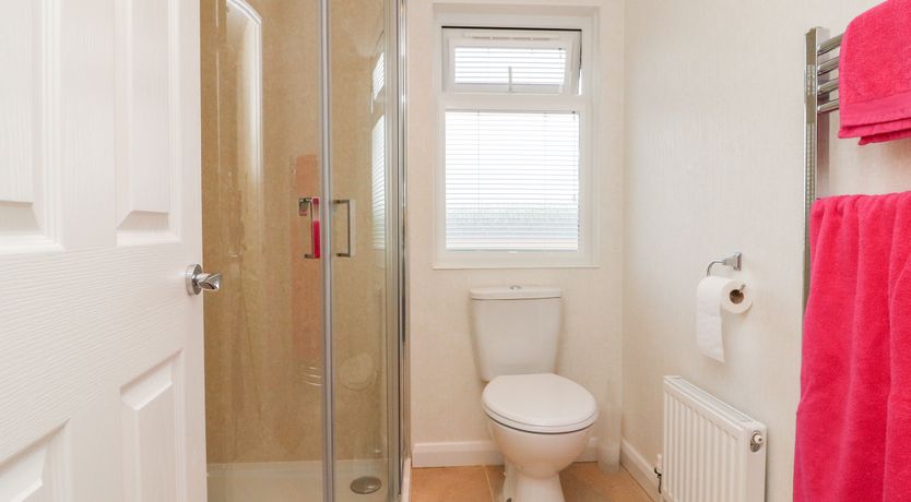 Photo of Ridge's Retreat (No 7 Kigbeare Lodges)