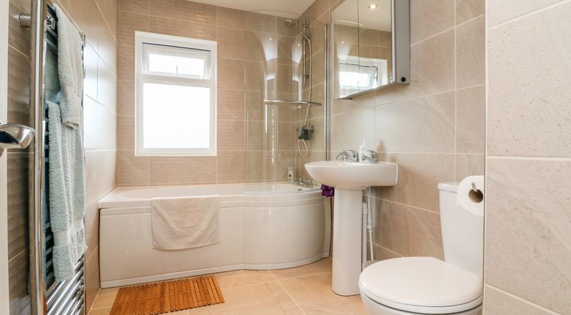 Photo of Ridge's Retreat (No 7 Kigbeare Lodges)