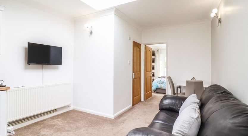 Photo of 493 Little Wakering Road