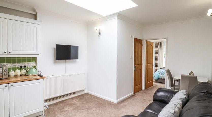 Photo of 493 Little Wakering Road