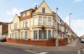 Cherry Tree House Holiday Cottage