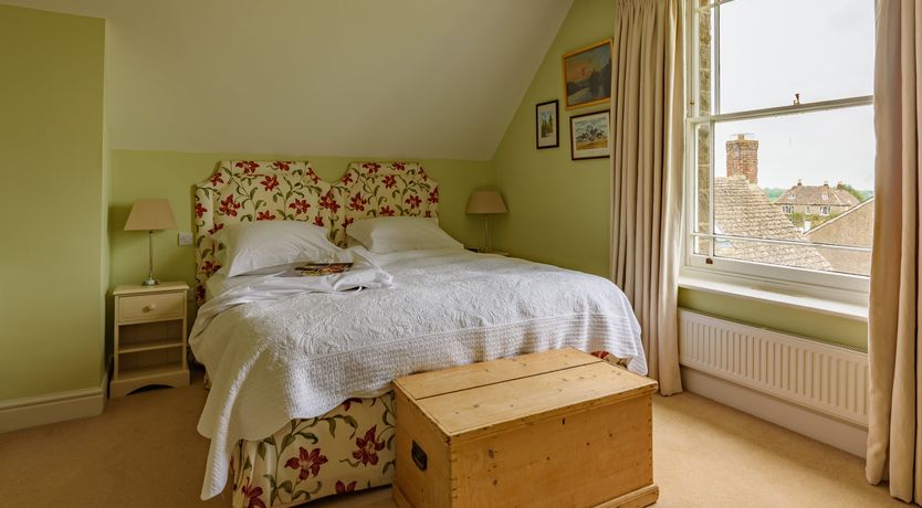 Photo of Round & Round The Garden