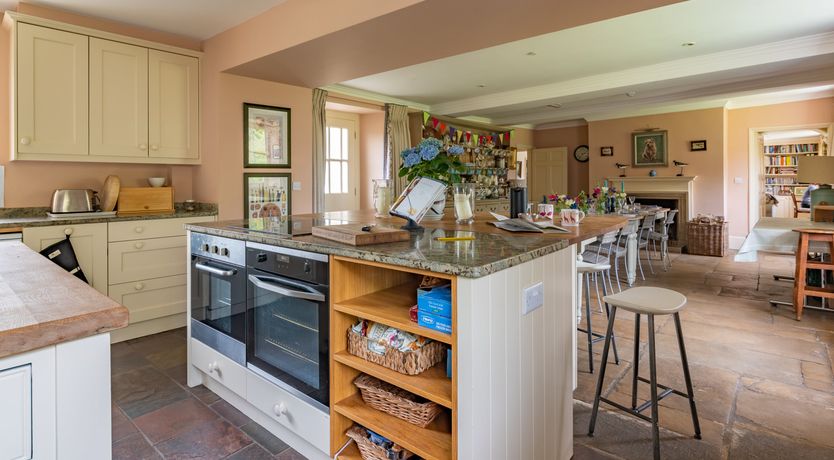 Photo of Round & Round The Garden