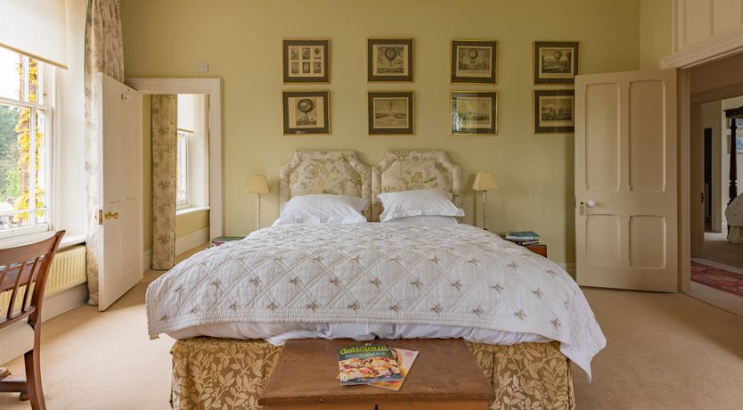 Photo of Round & Round The Garden