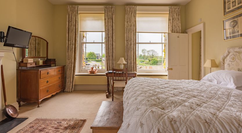 Photo of Round & Round The Garden