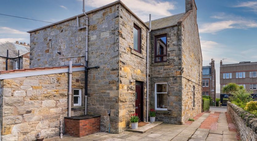 Photo of Meet Me On The Green