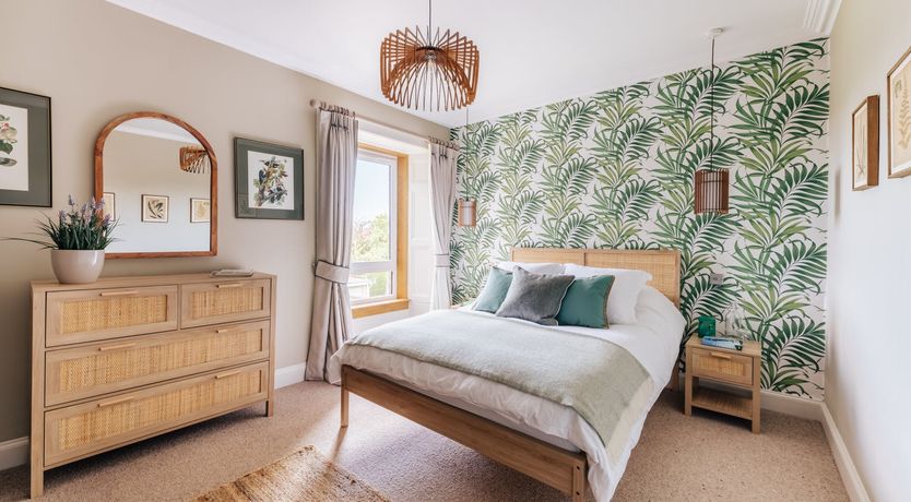 Photo of Meet Me On The Green