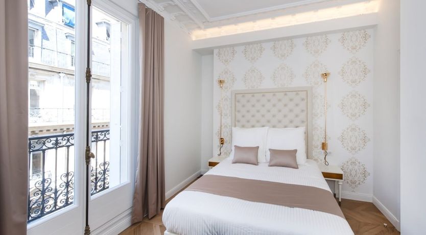 Photo of Gilded Grace