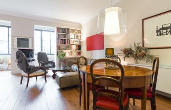 Catalonian Jasmine Apartment