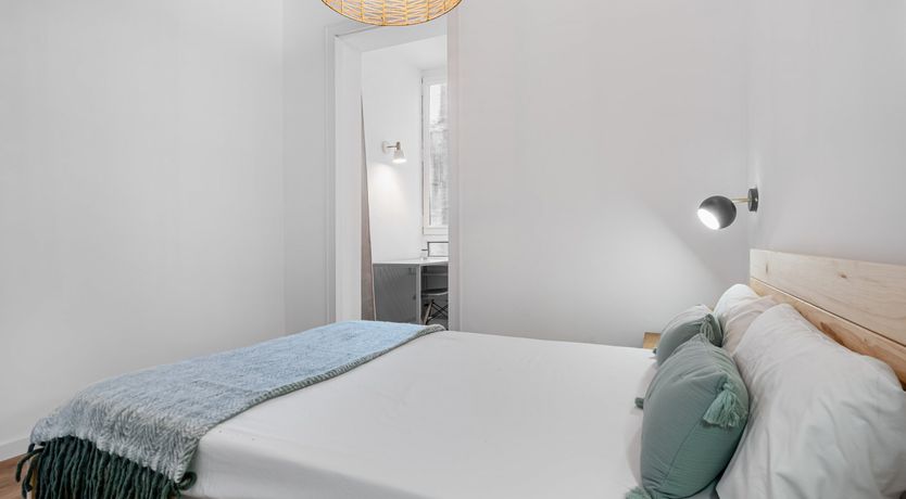 Photo of Simple & Sweet