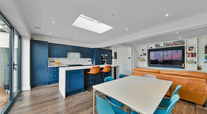 Photo of Atlas Walls