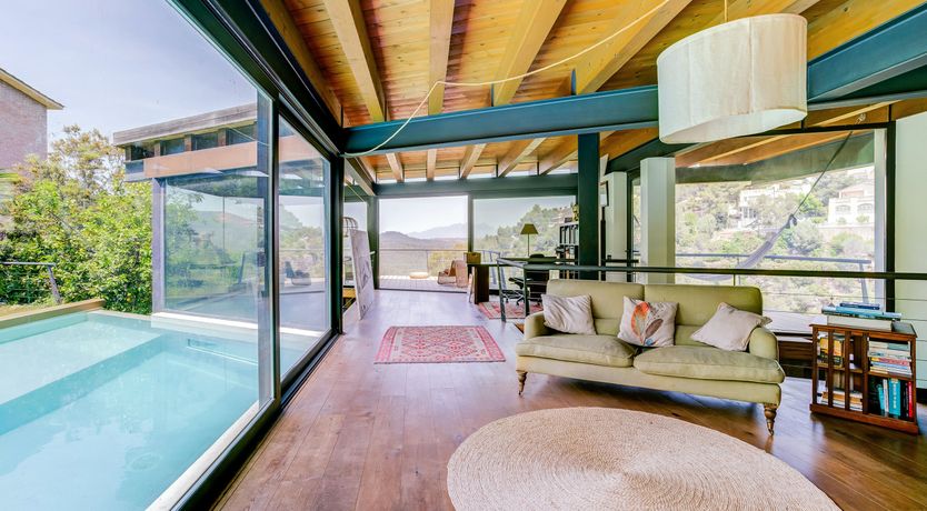 Photo of Spanish Hollywood