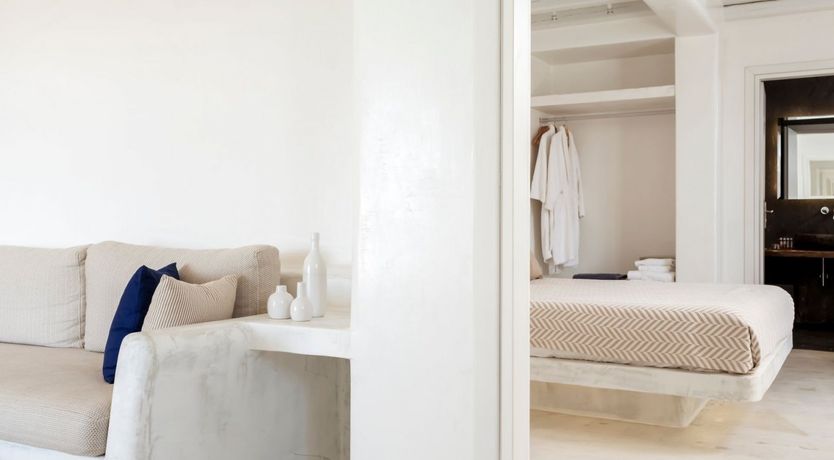 Photo of Cyclade Serenity