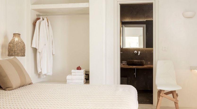 Photo of Cyclade Serenity