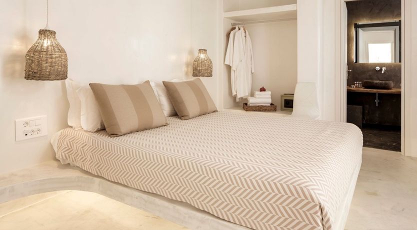 Photo of Cyclade Serenity