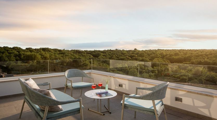 Photo of The Suncatcher