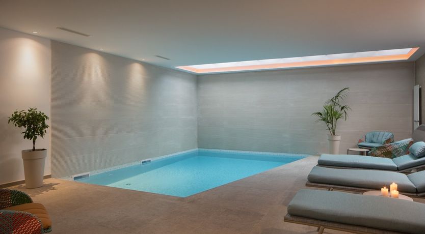 Photo of The Suncatcher