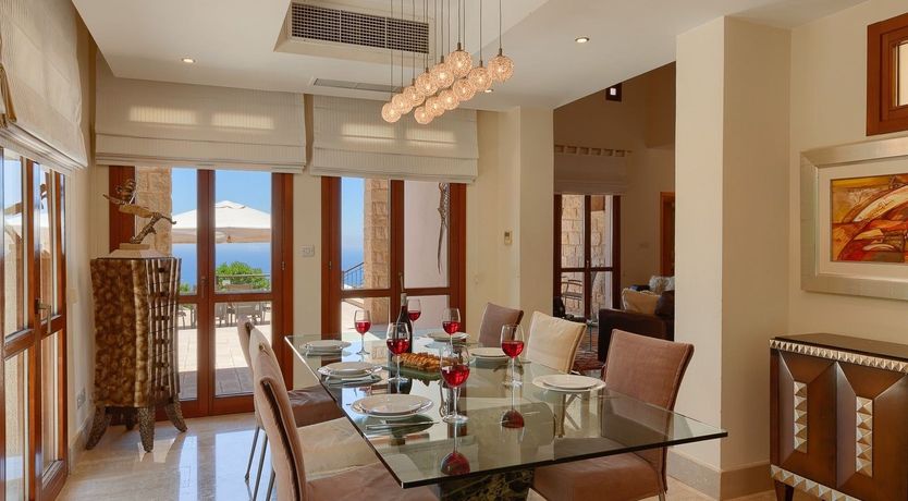 Photo of Blushing Aphrodite