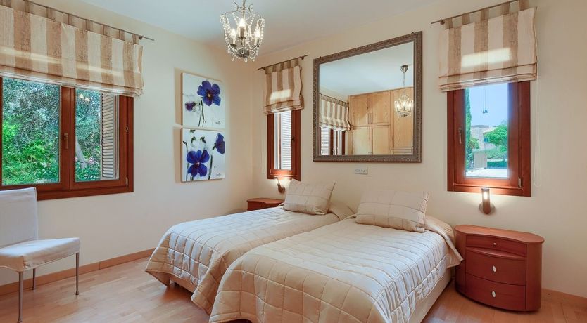 Photo of Blushing Aphrodite