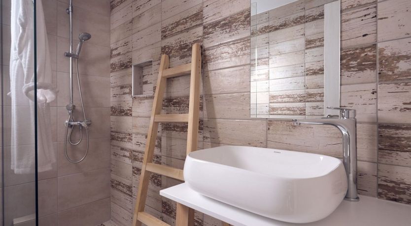 Photo of The Apple Blossom