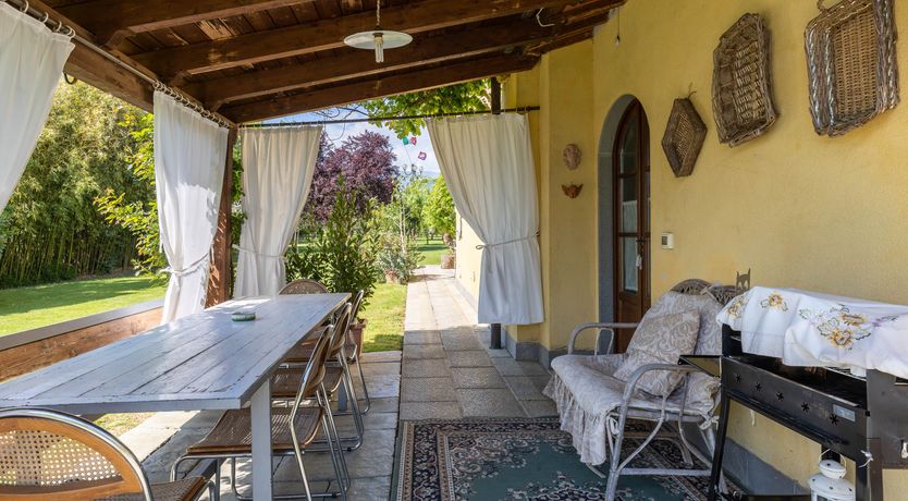 Photo of Tuscan Rose