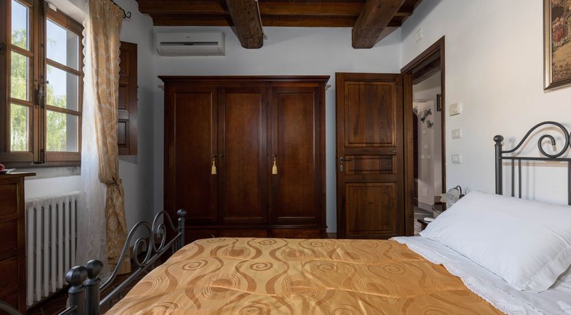 Photo of Tuscan Rose