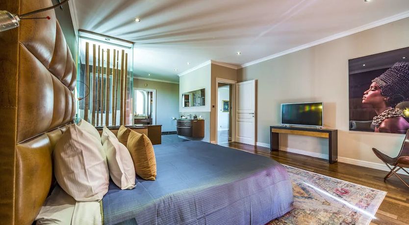 Photo of Hail the New Romantic