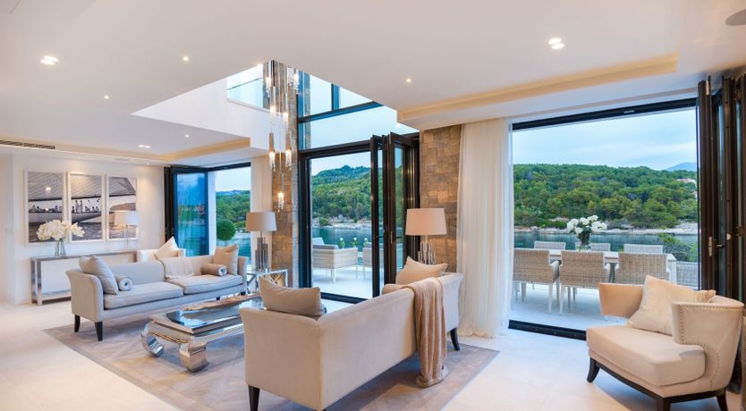 Photo of Dreams Through The Leaves