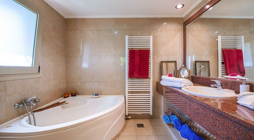 Photo of Moonlight On The Marble